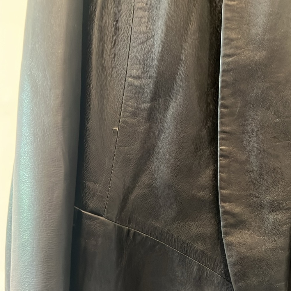 Gorgeous Vince leather tuxedo blazer/jacket - Picture 6 of 6